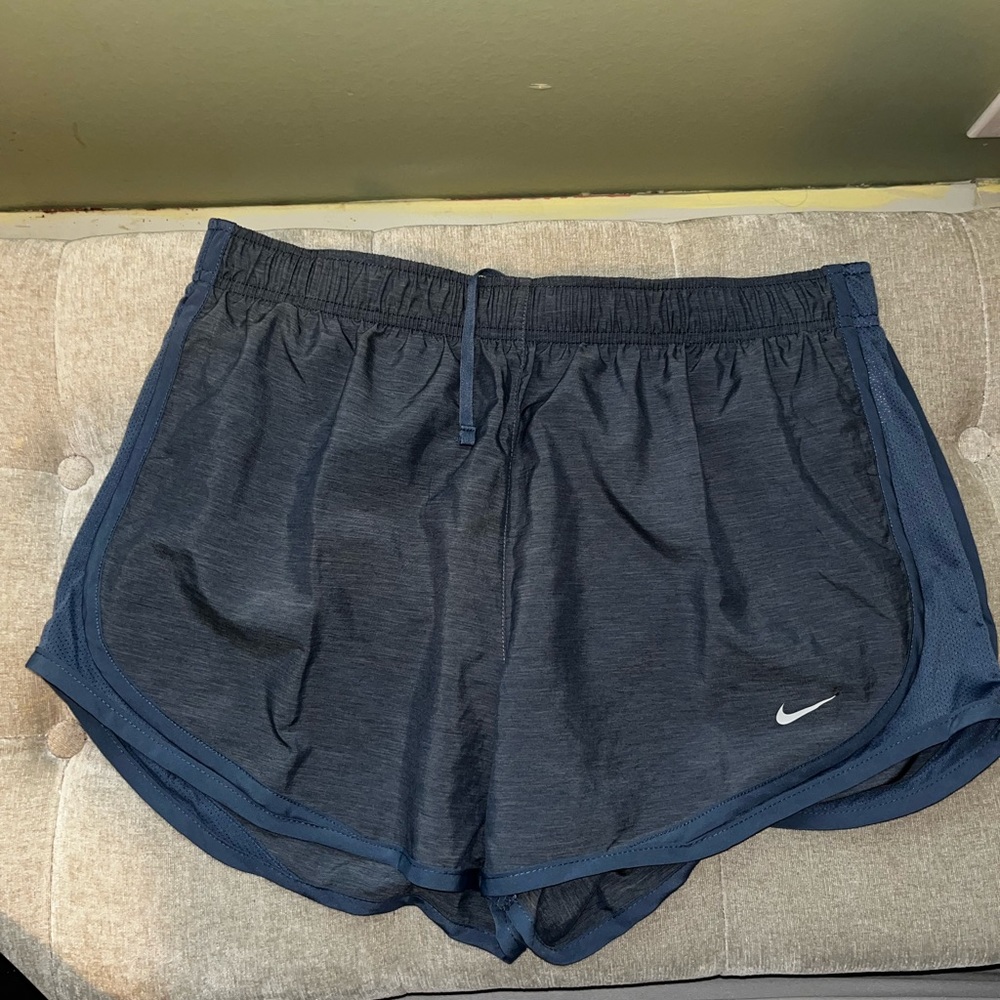 Nike shorts new size large dri fit